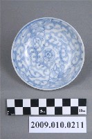 藏品(青花纏枝花卉紋碟)的圖片