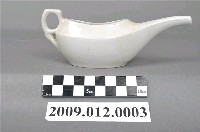 藏品(藥用量杯)的圖片