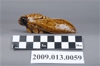 藏品(臺灣鶯歌窯褐釉蟬造型裝飾陶瓷)的圖片