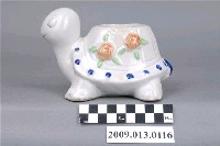 藏品(白釉龜形陶瓷花盆)的圖片