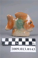 藏品(臺灣鶯歌窯熱帶魚造型裝飾陶瓷)的圖片