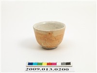 藏品(閃光釉變形卍紋供杯)的圖片