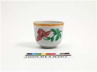 藏品(釉上彩繪高杯)的圖片