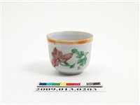 藏品(釉上彩繪高杯)的圖片