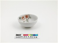 藏品(描金上繪花卉紋小杯)的圖片