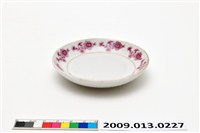 藏品(白瓷粉紅釉印花花卉紋圓碟)的圖片
