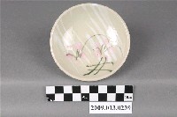 藏品(釉下多彩手繪花卉紋碟)的圖片