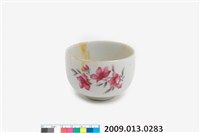 藏品(轉印花卉紋茶杯)的圖片