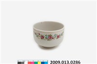 藏品(轉印花卉紋茶杯)的圖片