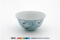 藏品(彩繪花卉紋淡藍釉碗)的圖片