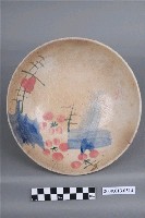 藏品(彩繪梅花紋碗)的圖片