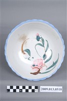 藏品(彩繪花卉紋菱花口碗)的圖片
