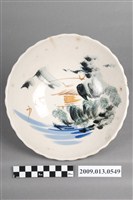 藏品(彩繪山水紋菱花口碗)的圖片