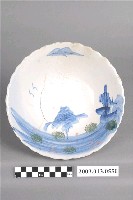 藏品(彩繪印花山水紋菱花口碗)的圖片