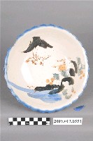藏品(彩繪印花山水紋菱花口碗)的圖片