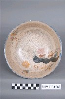 藏品(彩繪印花花鳥紋菱花口碗)的圖片