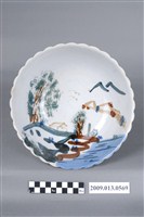 藏品(淡藍釉彩繪山水紋菱花口碗)的圖片