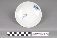 藏品(淺浮雕釉下彩繪團鶴紋小碟)的圖片