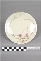 藏品(釉下多彩花卉紋盤)的圖片