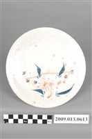 藏品(釉下多彩花卉紋盤)的圖片