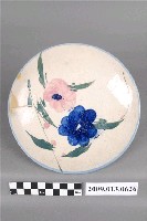 藏品(釉下多彩花卉紋盤)的圖片