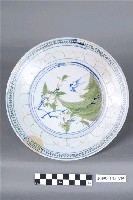 藏品(釉下彩繪桃花飛燕紋盤)的圖片