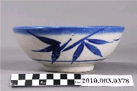 藏品(手繪白瓷青花竹葉紋碗)的圖片