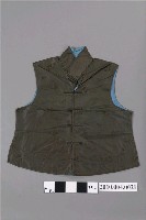 藏品(墨綠絲質緹花對襟男背心)的圖片