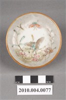 藏品(彩繪花草蝴蝶鑲金邊瓷盤)的圖片