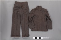 藏品(棕色條紋毛料男性西式套裝)的圖片