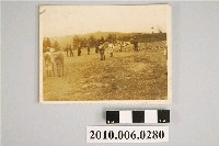 藏品(桃園農業學校軍事訓練照片)的圖片