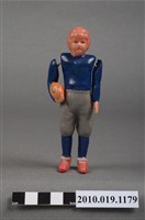 藏品(橘髮橄欖球員玩偶)的圖片