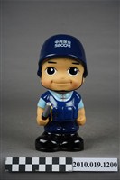 藏品(中興保全警衛造型存錢筒)的圖片