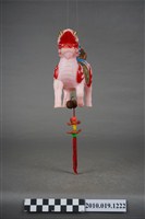 藏品(麒麟玩偶)的圖片