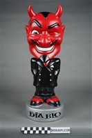 藏品(紅魔鬼玩偶)的圖片