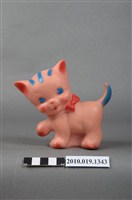 藏品(貓玩偶)的圖片