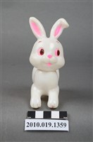 藏品(兔子玩偶)的圖片