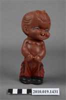 藏品(男孩玩偶)的圖片