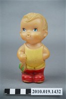 藏品(男孩抓魚玩偶)的圖片