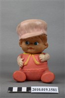 藏品(橘色戴帽玩偶)的圖片