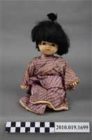 藏品(紫色和服男孩玩偶)的圖片