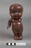 藏品(小孩玩偶)的圖片