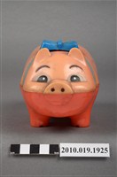 藏品(臺灣合會儲蓄公司豬造型存錢筒)的圖片
