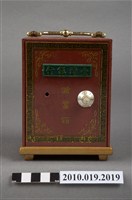 藏品(儲蓄箱)的圖片