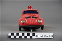 藏品(紅色玩具警車)的圖片