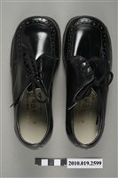 藏品(牛屋牌兒童皮鞋)的圖片