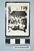 藏品(一群女性在中正亭的合照)的圖片