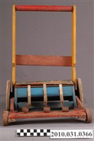 藏品(學步推車)的圖片