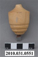 藏品(木製斧頭釘陀螺)的圖片