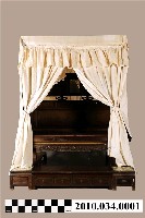 藏品(洋風八腳紅眠床組)的圖片